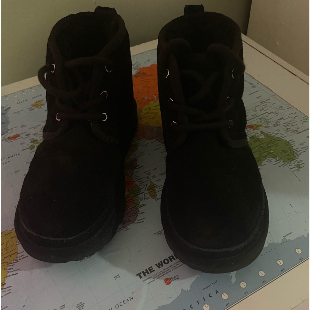 Kids Ugg boots size 2